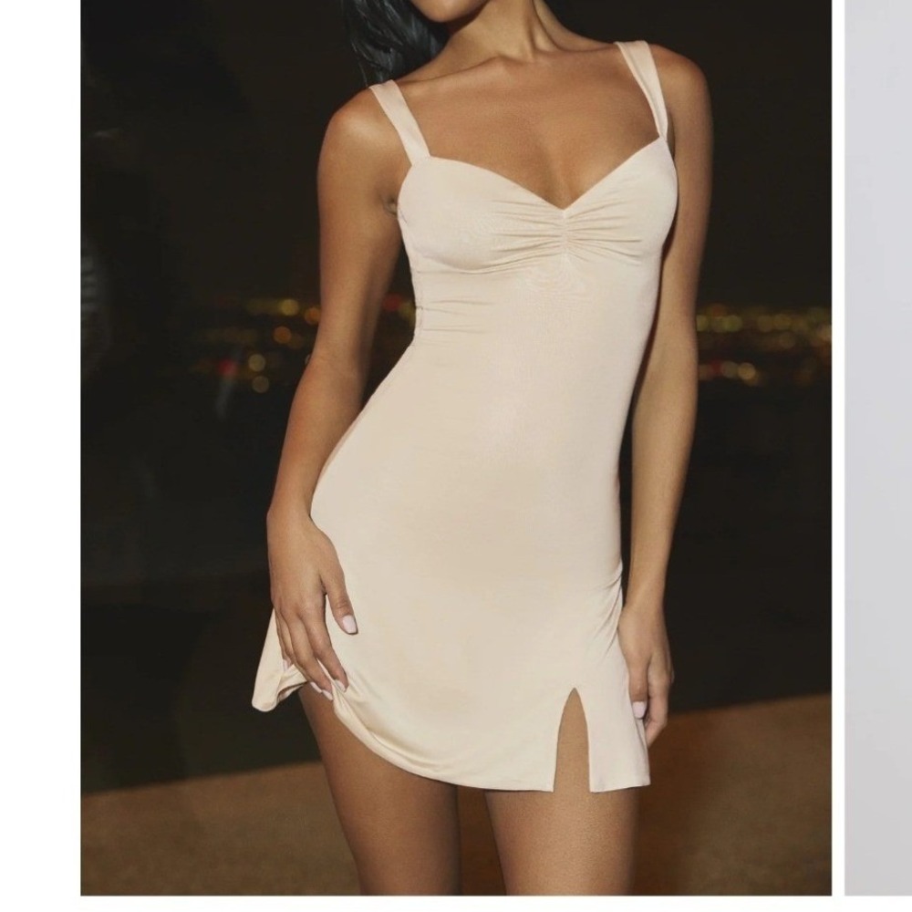 Oh Polly‎ Emersyn Slinky Jersey Ruched V-Back Mini Dress Buttercream NEW US 4